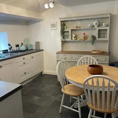 The Taggy Bell Apartment, Above The Taggy Man Pub, *